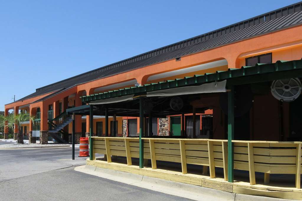 Econo Lodge Inn & Suites Macon Exterior photo